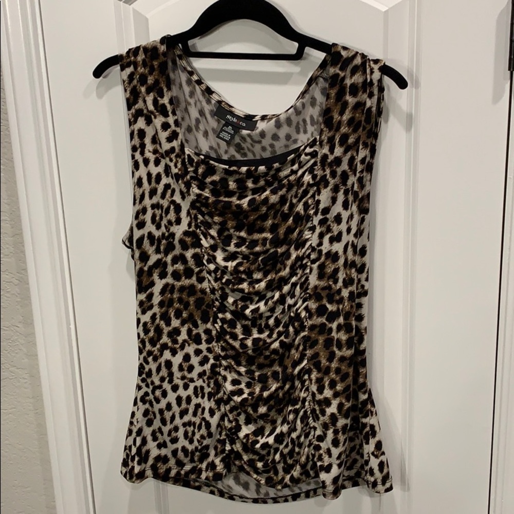 Animal print sleeveless tunic